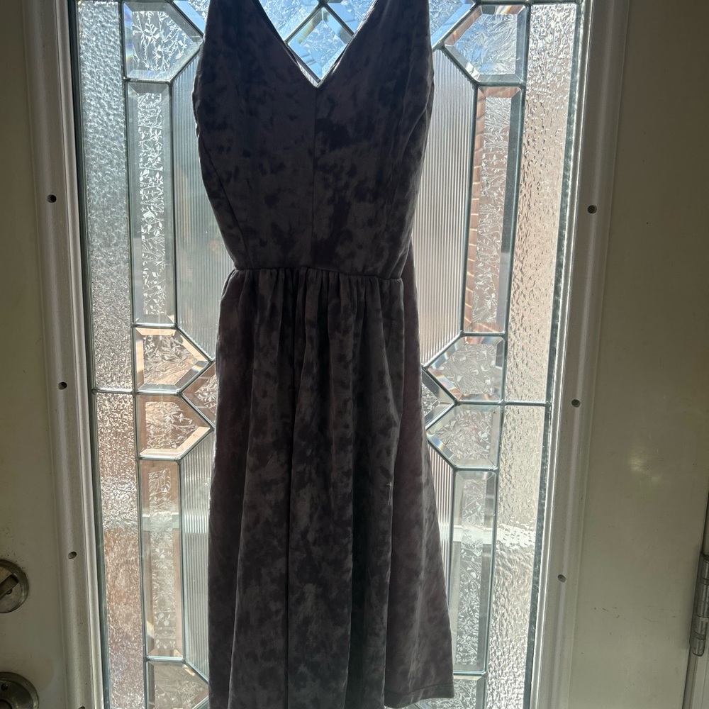 Elegant Gray Sleeveless Dress